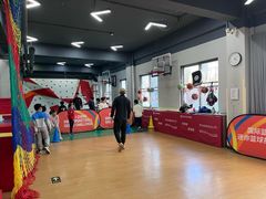 -悦动体能篮球羽毛球网球(三里河店)