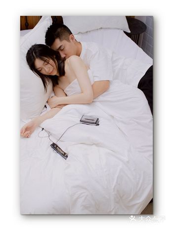 爱就“宅一起”居家婚纱照️上海婚纱照