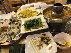 -J Daeng Seafood