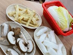 -三叔牛杂火锅店(三淮大街15号店)