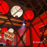 这家地下烤肉店还不错哟