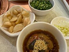 -八先生涮肉房(三里河店)