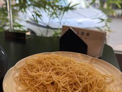 -鲜入唯煮·港式海鲜牛肉火锅(金宝街店)