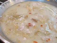 -老来福·非遗酸汤兔(凯旋路店)