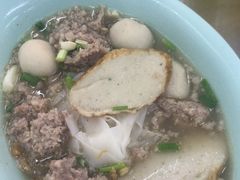 -榮泰米粉湯(Left Shop)