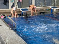 -奥龙堡游泳馆(广纸店)