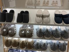 -hotwind热风(中贸广场店)