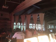 午后四点的店内环境-雕刻时光咖啡馆(北师大店)