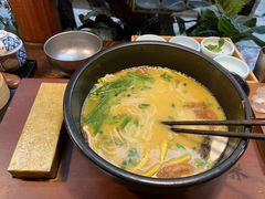-银米·云南传统过桥米线(双廊黑金冠店)