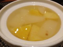 雪梨糖水-慈溪白金汉爵大酒店