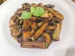 -相约·羊村小馆非遗手抓肉(七一酱园店)