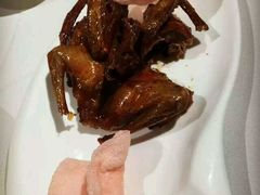 脆皮乳鸽-潮福城大酒楼·潮味粤品·港式点心(湖滨北路店)