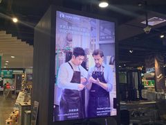 -luckin coffee瑞幸咖啡(绿地凤起店)