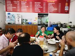 大堂-始兴县农家小院餐馆