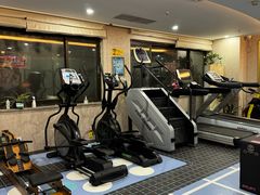 -迈劲健身专业私教(朝青汇店)