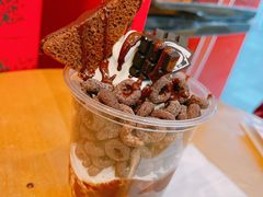 -DQ·蛋糕·冰淇淋(大宁国际商业广场店)