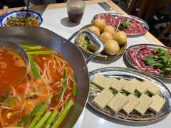 -王奋斗贵州酸汤牛肉火锅