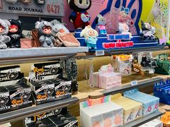 -泡泡玛特POPMART(武汉新天地南馆店)
