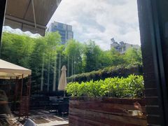 -杭州逸酒店(西湖武林店)