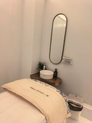 -苑苑vbeauty科技美容SPA