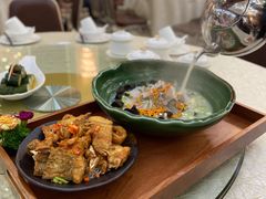 高汤脆米浸桂花鱼-轩记海鲜餐厅·四十五年老字号·经典粤菜(西区彩虹店)