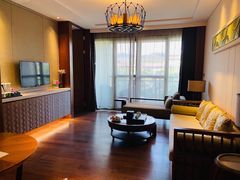 -西双版纳融创皇冠假日度假酒店