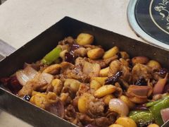 -老东镇啤酒屋海鲜加工·蒸汽海鲜·海鲜烧烤(台东店)