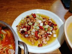 宫爆鸡丁-盐与味葱葱鲫鱼•自贡菜江湖菜(春熙店)