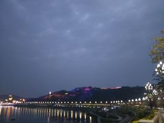 -中国宜宾·长江地标广场