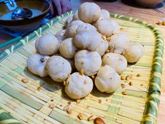 花生碎炸汤圆-思博半步颠小酒馆(梦时代店)