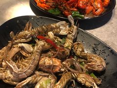 -沪小胖小龙虾(淮海中路旗舰店)