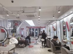 -妃格美发沙龙·烫发·染发