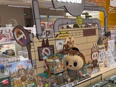 -泡泡玛特POPMART(蓝色港湾店)