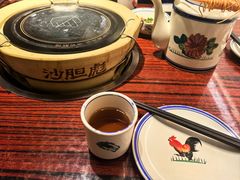 餐具摆设-沙胆彪炭炉牛杂煲(上海日月光广场店)