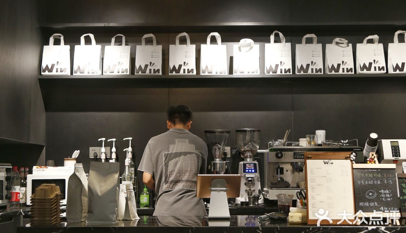 街边咖啡小店八个月开分店