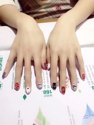 -孔雀手美甲美睫护理