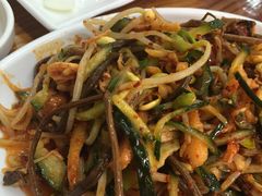 -长寿参鸡汤(朝韩风情街店)