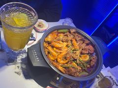 -徐记小怪兽肉蟹煲店(哈西万达金街店)