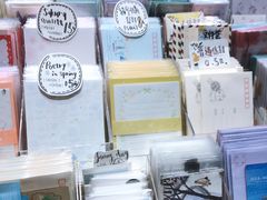 -猫的天空之城概念书店(杭州南宋御街店)