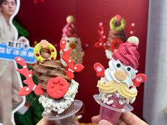 红帽子爷爷和心里鹿鹿-CORNER CONE GELATO酷矿手作霜淇淋(南头古城店)