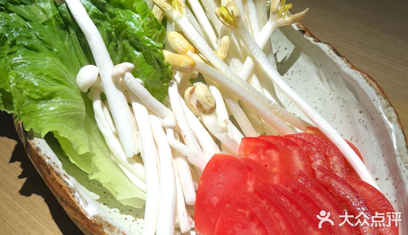 重庆唯一一家无边际江景海鲜餐厅！||🍃位于南