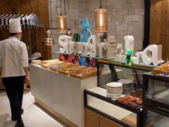 -松咖啡自助餐厅·松北香格里拉