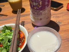 -万记麻辣烫国展总店