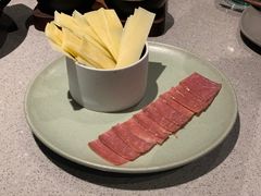 鲜乳扇诺邓低温火腿-半山腰·云南菜(侨福芳草地店)