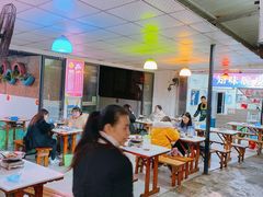 大堂-知味脆皮鸡