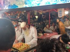 等位区-清真老马家国华牛奶鸡蛋醪糟(正宁路店)