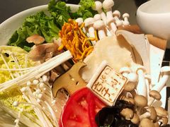 -享月汤皇·海鲜小火锅·聚会(曲江创意谷店)