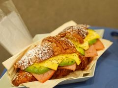 牛油果火腿芝芝-Something For(中洲湾店)
