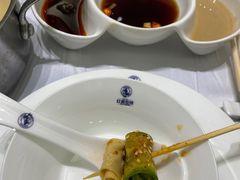 -红鼎豆捞·非遗鲍皇汤火锅(宝丰路店)