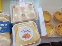 -昆明冠生园·蛋糕·面包(朗悦湾店)